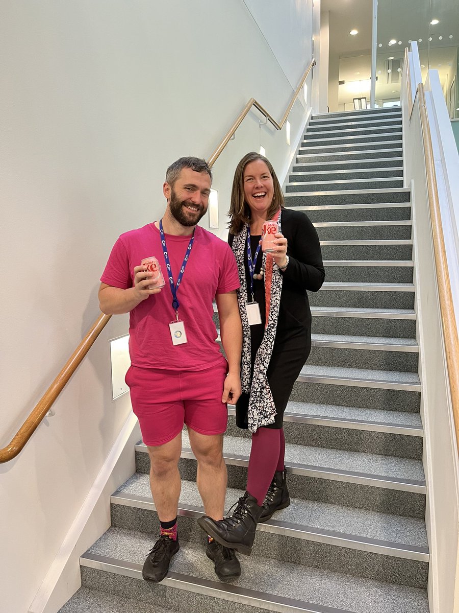 Getting in the spirit of #WearItPink day💕 @Robertslab1 @CRUK_SI