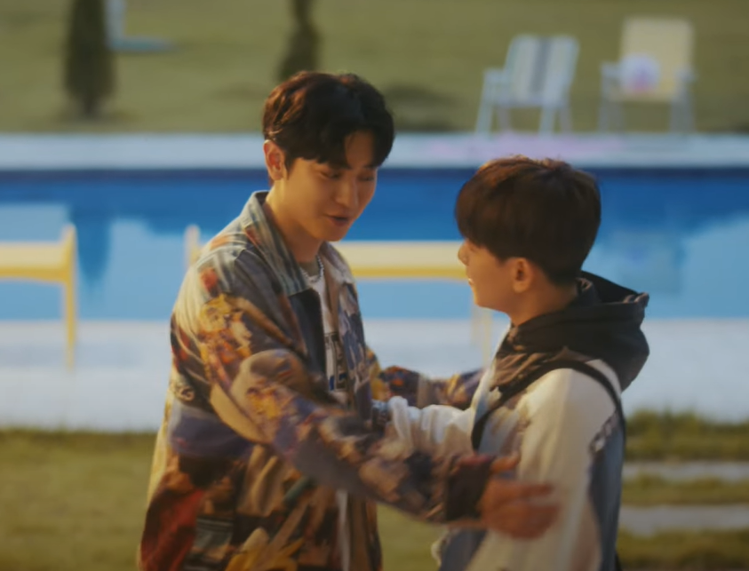 BESTFRIEND__92's tweet photo. 231020 #CHANYEOL #BAEKHYUN ❤ 

#EXO #엑소 #weareoneEXO 
#그래도돼 #Good_Enough
#찬열_그래도돼 #백현 #찬열 https://t.co/YqN7bBRxmI