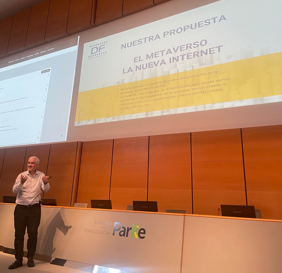 DONOSTIFRAME's tweet photo. Borja López, "El metaverso la nueva internet" .
El metaverso se ha convertido en una herramienta clave en el desarrollo de estrategias comerciales innovadoras. 
@camaraGipuzkoa
@gipuzkoaTIC

#metaverso #ecommerce https://t.co/V2YRwzYQwQ