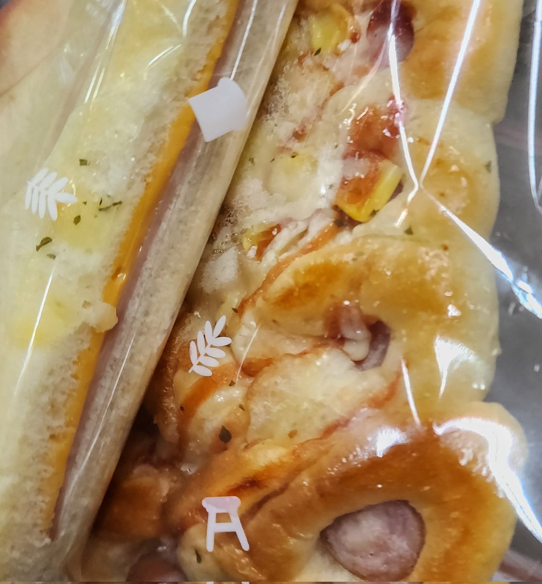 5orixon's tweet photo. 🍞 https://t.co/lBHXHBYbrw