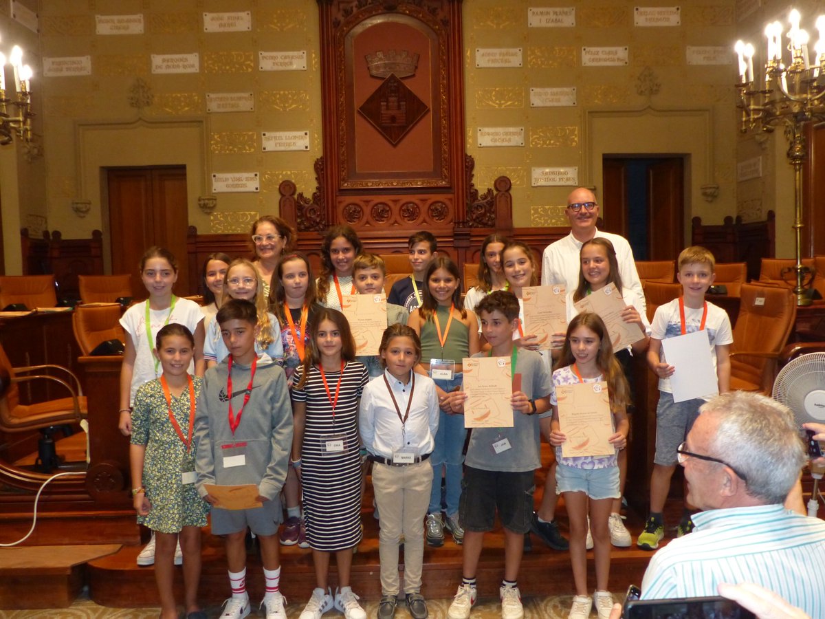 🧒 Es constitueix el XXI Consell d’Infants de Sitges.

👉 sitges.cat/serveis/enseny…