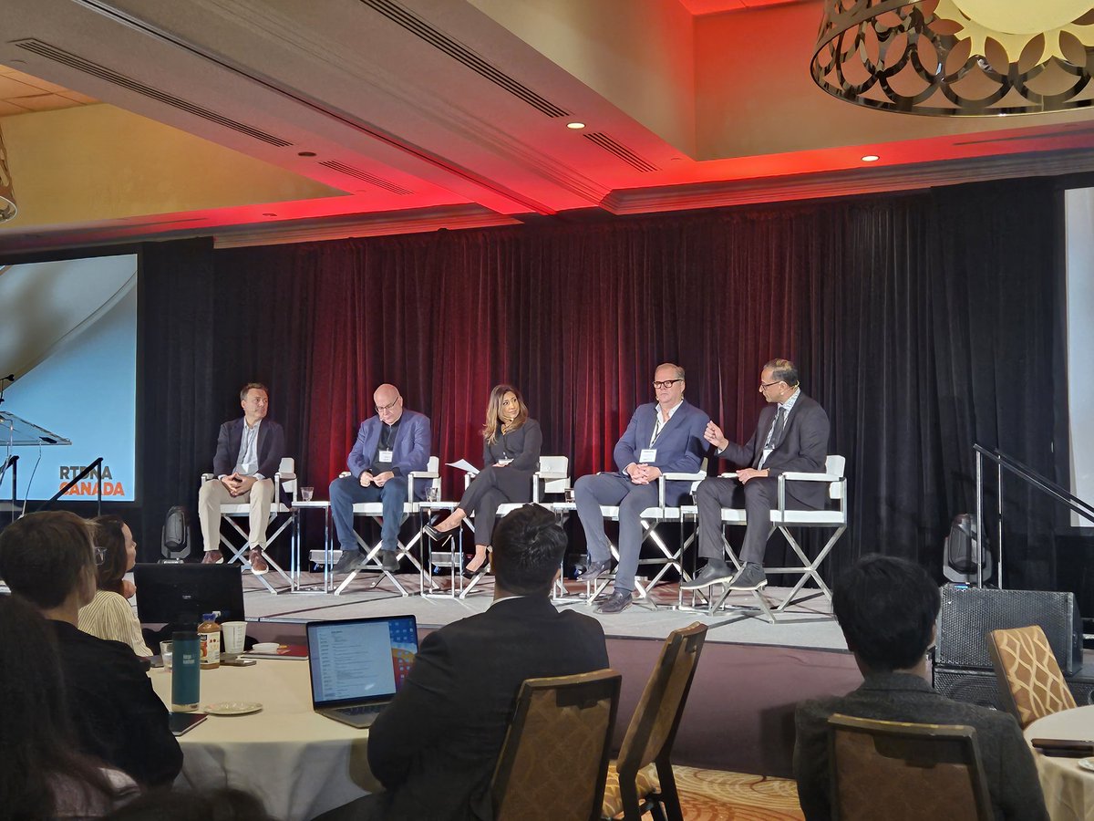 Day 1 @RTDNA_Canada Conference kicks off with an interesting chat in the Bear Pit with big bosses from CBC, CTV, Global & CITY News about what keeps them up at night, impacts of Bill C-18, regaining audience trust in journalism & using AI in their newsrooms. #rtdna #cdnmedia