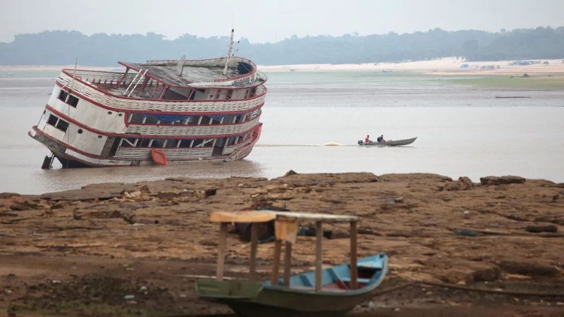 #AmazonRivers fall to lowest levels in 121 years amid a record #drought

Rivers in the heart of the #rainforest are at their lowest levels in over a century as the drought upends the lives of hundreds of thousands of people and damages the jungle ecosystem.