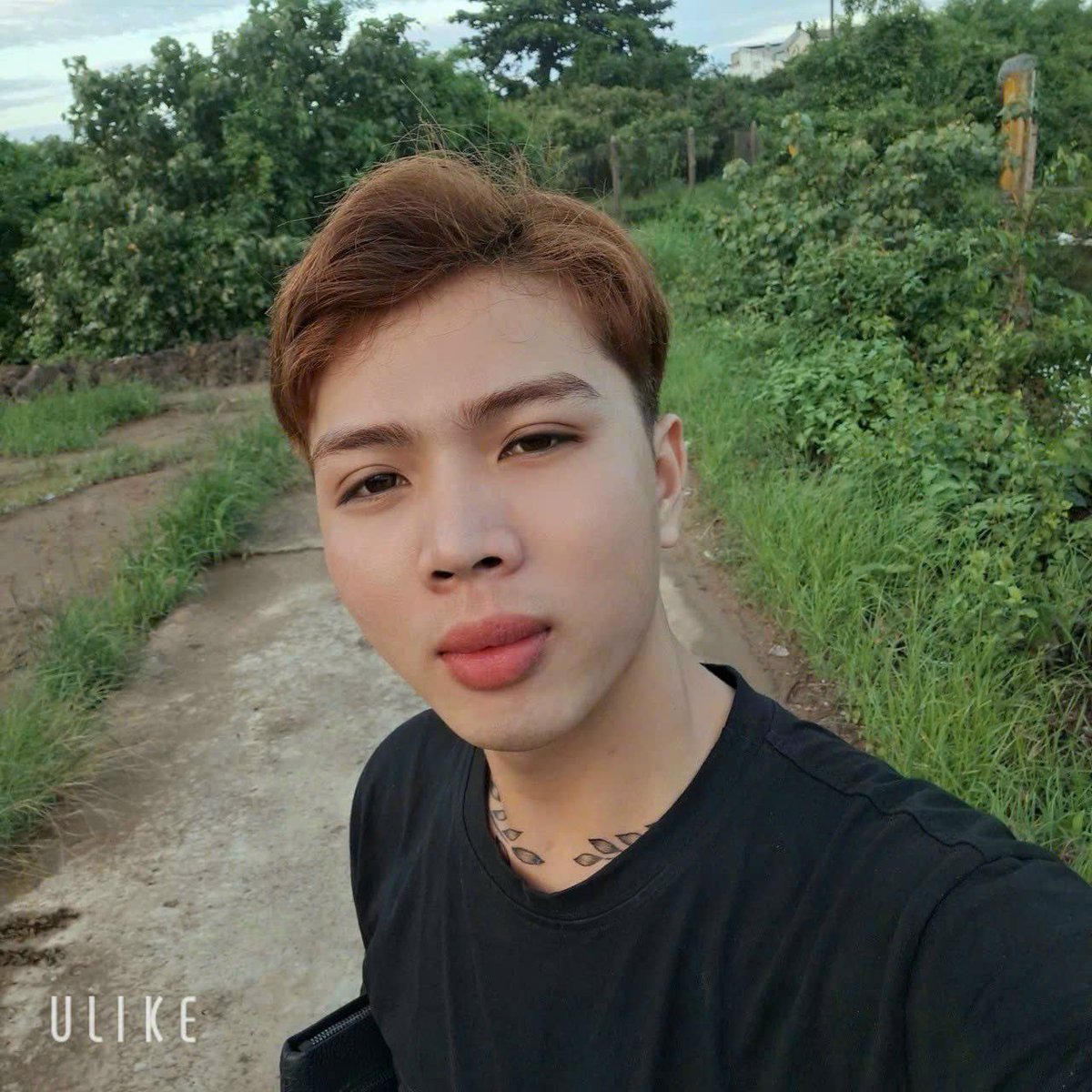 phi_hua79656's tweet photo. Ai biết người này ib giúp mình với https://t.co/LldSrqTbvw