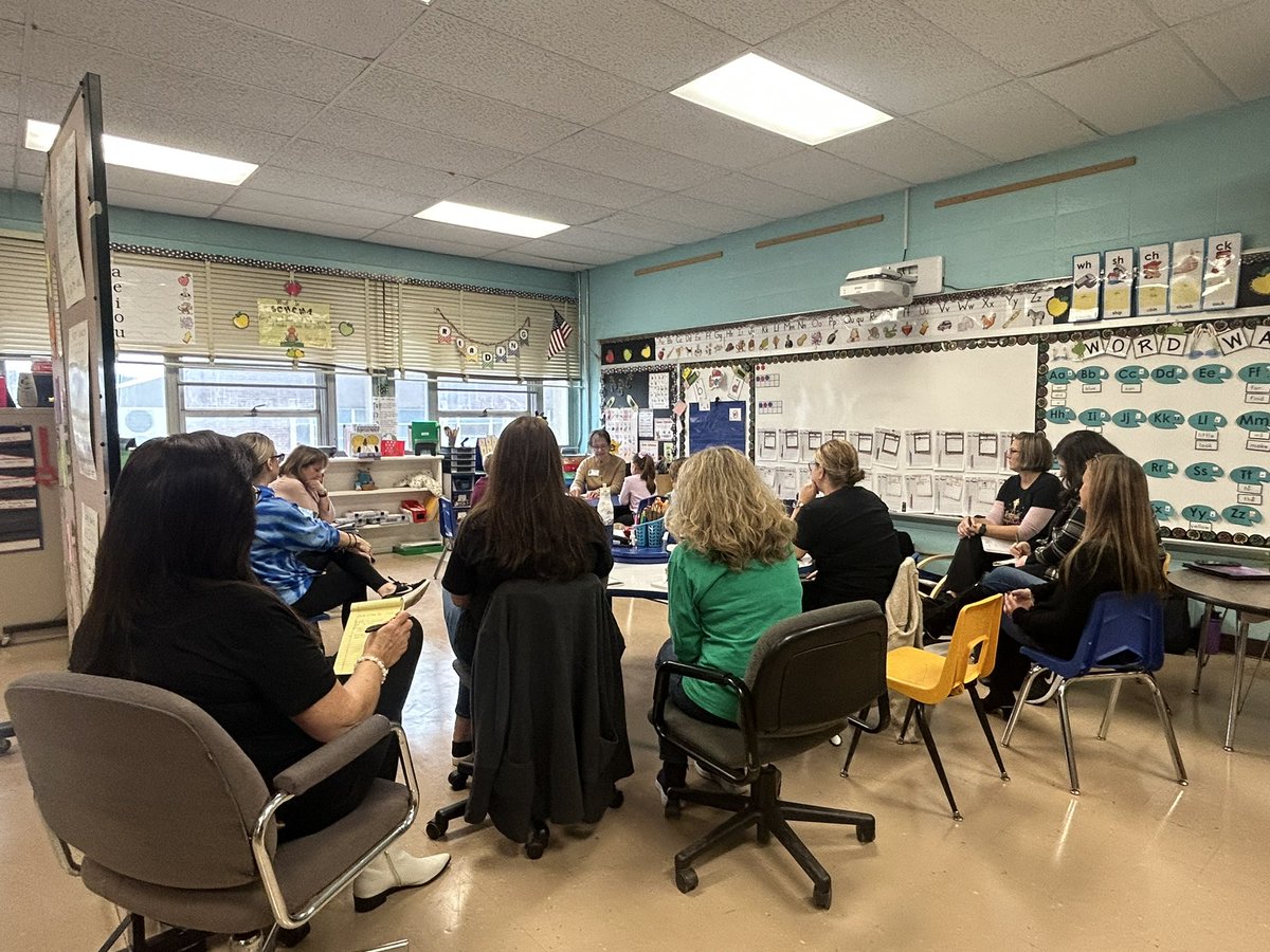Cara DiMeo (@caradimeo) on Twitter photo District interventionists get to learn from a true expert on literacy instruction this morning! <a href="/wearetrschools/">Toms River Regional Schools</a> District interventionists get to learn from a true expert on literacy instruction this morning! <a href="/wearetrschools/">Toms River Regional Schools</a>