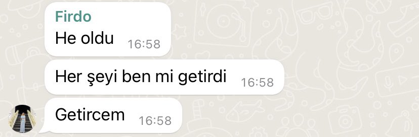 takcay20's tweet photo. Kuzenimden şarj aleti istemişimdir; https://t.co/m0a2k30ZUV