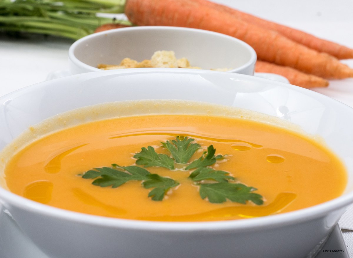 In celebration of the autumn harvest we are sharing wonderful recipes from the <a href="/WomensInstitute/">Women's Institute</a>. This month we have served up spicy tomato soup, calming carrot soup, French apple flan and blackberry and apple pie. 👉 mycoronationgarden.org/recipes 

#MyCoronationGarden