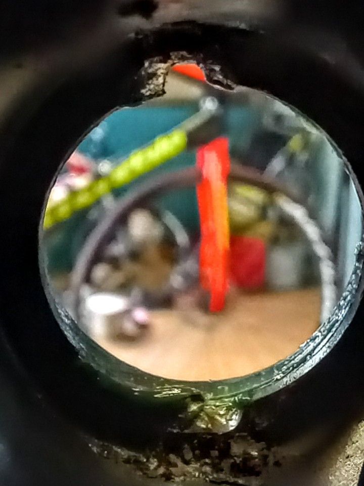 Notches.

#designedforrepair
#bicycleservicing
<a href="/canyonbicycles/">Nico Wehmann</a>