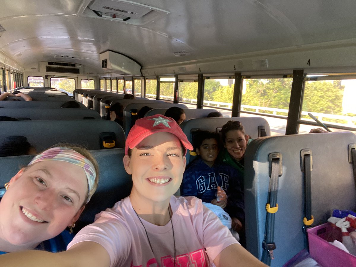 On our way! <a href="/LAV4thGrade/">LAV4thGrade</a> <a href="/LaVillitaElem/">La Villita Elementary School</a> <a href="/CFB_OLC/">🌳TheOutdoorLearningCenter🌳</a>