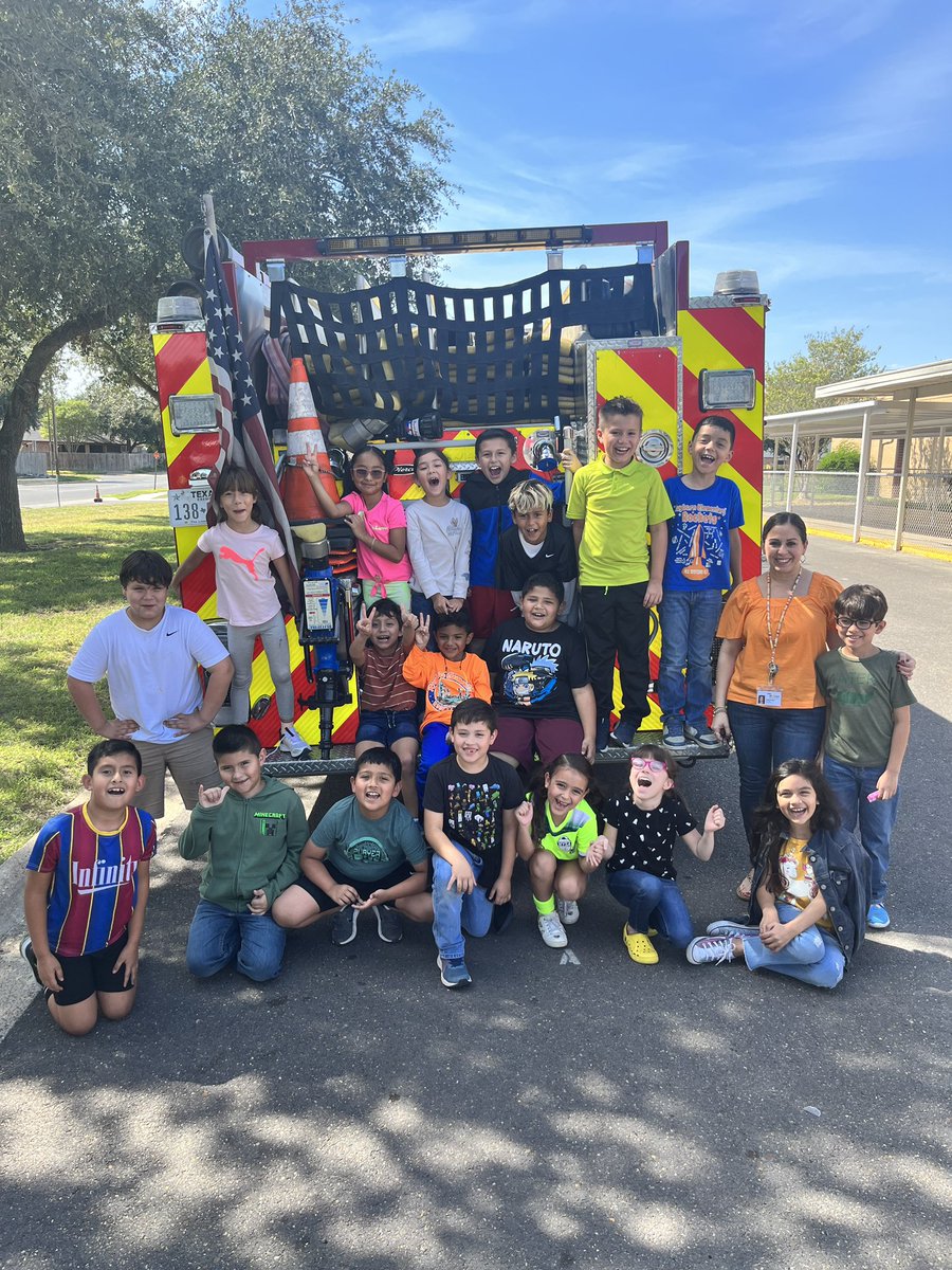 Marisa Pompa (@mrspompa14) on Twitter photo Thank you to our McAllen Fire Department for visiting us yesterday! The kids were thrilled ❤️ <a href="/Rockets120/">Rayburn Elementary</a> #rocketpride Thank you to our McAllen Fire Department for visiting us yesterday! The kids were thrilled ❤️ <a href="/Rockets120/">Rayburn Elementary</a> #rocketpride