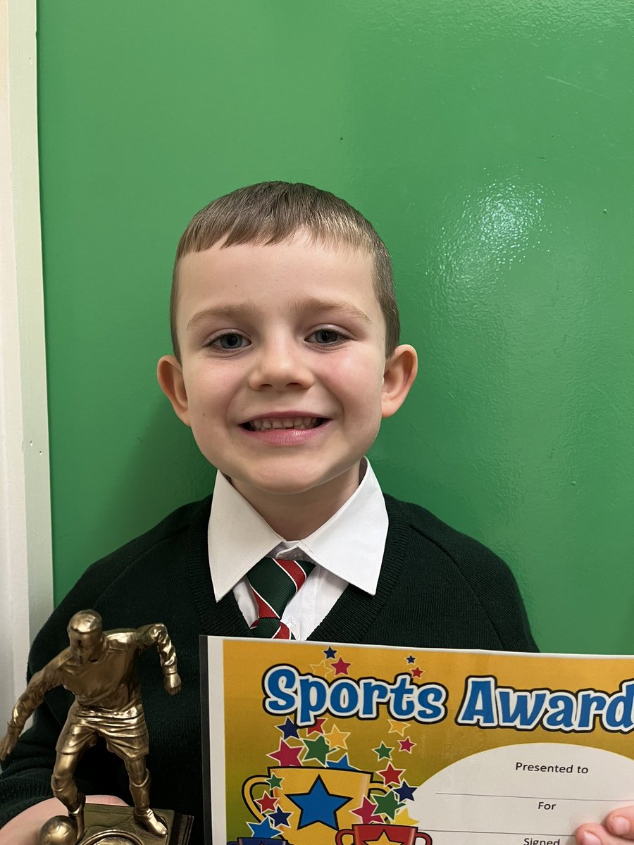StAloysius_PS's tweet photo. Congrats to our football and dance Sports Awards winners! #Stars #Success #Sport https://t.co/wUhxuVZ7w8