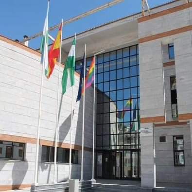 javier_alcalde_'s tweet photo. 📢CONVOCATORIA DE REUNIÓN DEL ÁREA DE COMERCIO
➡️El área de comercio del Ayuntamiento de Salobreña convoca al comercio para coordinar las acciones y estrategias.
 
 📆 martes 24 de octubre
🕐 10 de la mañana
 📌Ayuntamiento de la Villa

#Comercio
#Salobreña
#HaciendoPueblo https://t.co/f5Yl2Nm75h
