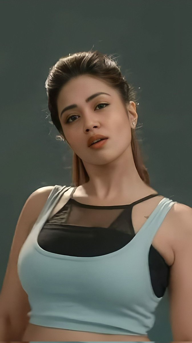 #NivethaPethuraj