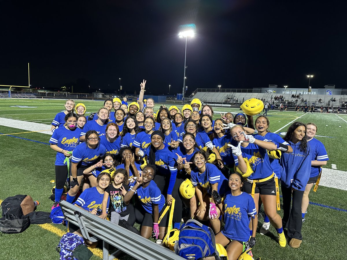The Aquila (@cshsaquila) on Twitter photo Staff Writer Sawsan Khatib tells the story of the landmark first season of the Girls Flag Football team here at Sandburg -- a story of new beginnings and goals of glory.
sandburgaquila.org/951/sports/san… Staff Writer Sawsan Khatib tells the story of the landmark first season of the Girls Flag Football team here at Sandburg -- a story of new beginnings and goals of glory.
sandburgaquila.org/951/sports/san…
