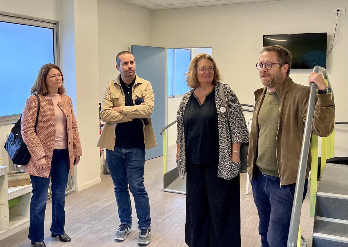 AlexMartin33000's tweet photo. Découverte passionnante de la fabrication de prothèses chez #Proteor avec Génération Avant-Garde, fonds de dotation qui œuvre au quotidien pour accompagner des personnes amputées dans leur reconstruction et leur permettre de pratiquer à nouveau un sport. Merci pour nos échanges ! https://t.co/68sZlTP3tI