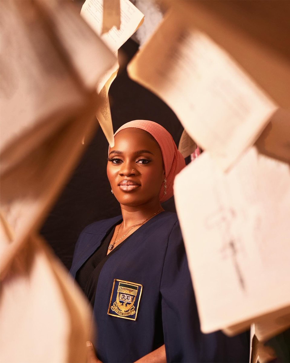BTEvents's tweet photo. B.A(ED) HISTORY BAGGED From the UNIVERSITY OF ILORIN, ILORIN, KWARA STATE🎓🎓🎓🎓

CONGRATULATIONS AMOKE-ADE🥳🎉🥳🎉🥂🥂🥂🥂 

A DEGREE HOTTER🔥🔥Purrrrrrr🔥🔥🔥 https://t.co/ZHrWmtqdoo