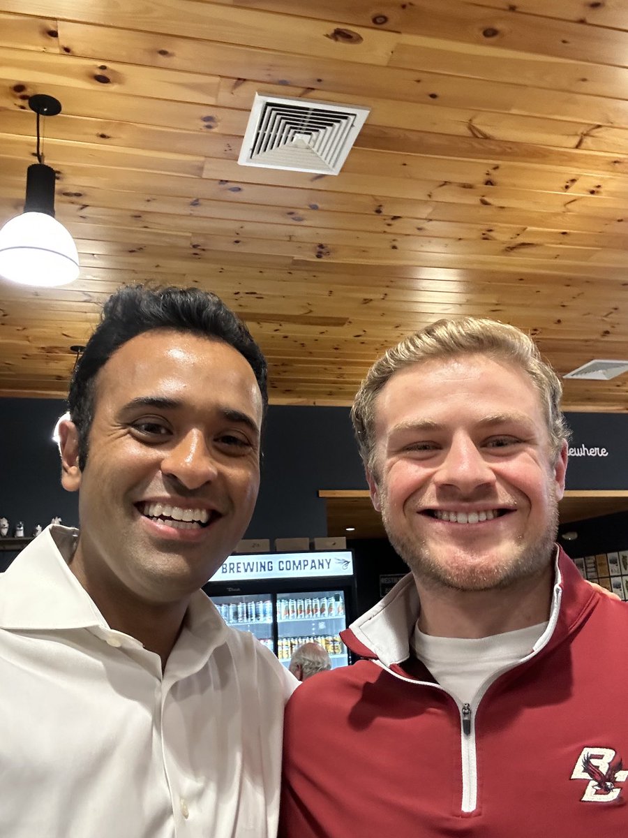 VivekGRamaswamy's tweet photo. The @RonDeSantis Never Back Down PAC sends this young man as a “tracker” to my NH events to take videos with the goal of capturing negative moments to feed to their online influencers. I’ve gotten to know him, he’s a good kid. And a hard worker too, which I respect. A good hire! https://t.co/mzocungrPR