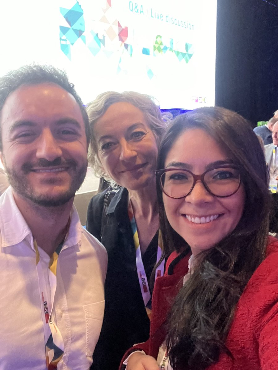 Happy to be here with <a href="/NReguart/">Noemi Reguart</a> despite the weather ☔️ and the incidents on the train trip from Barcelona 🚆 #ESMO2023