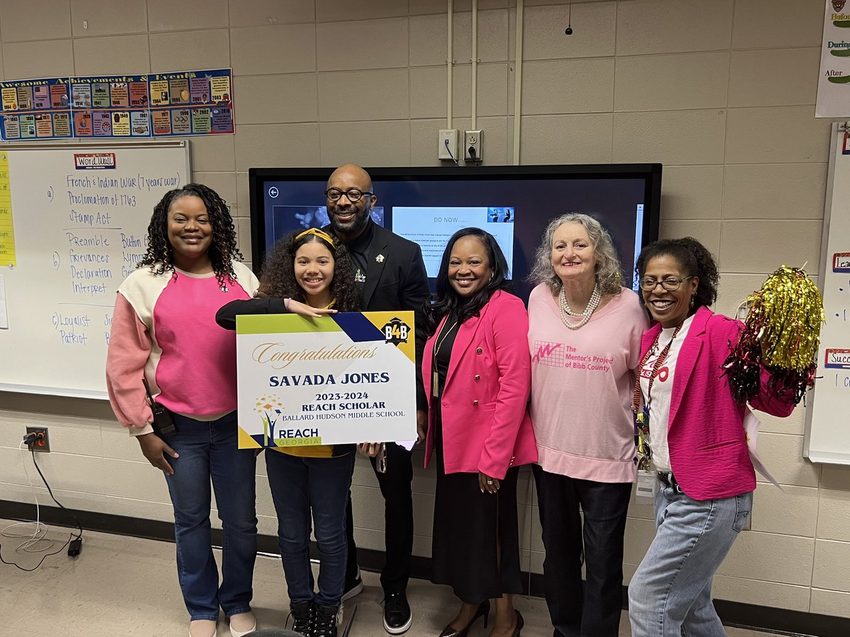 BibbSchools's tweet photo. Congratulations to Savada Jones, our 2023-2024 @REACHGA scholar for @MiddleHudson! #Built4Bibb https://t.co/WaeLSndJhL