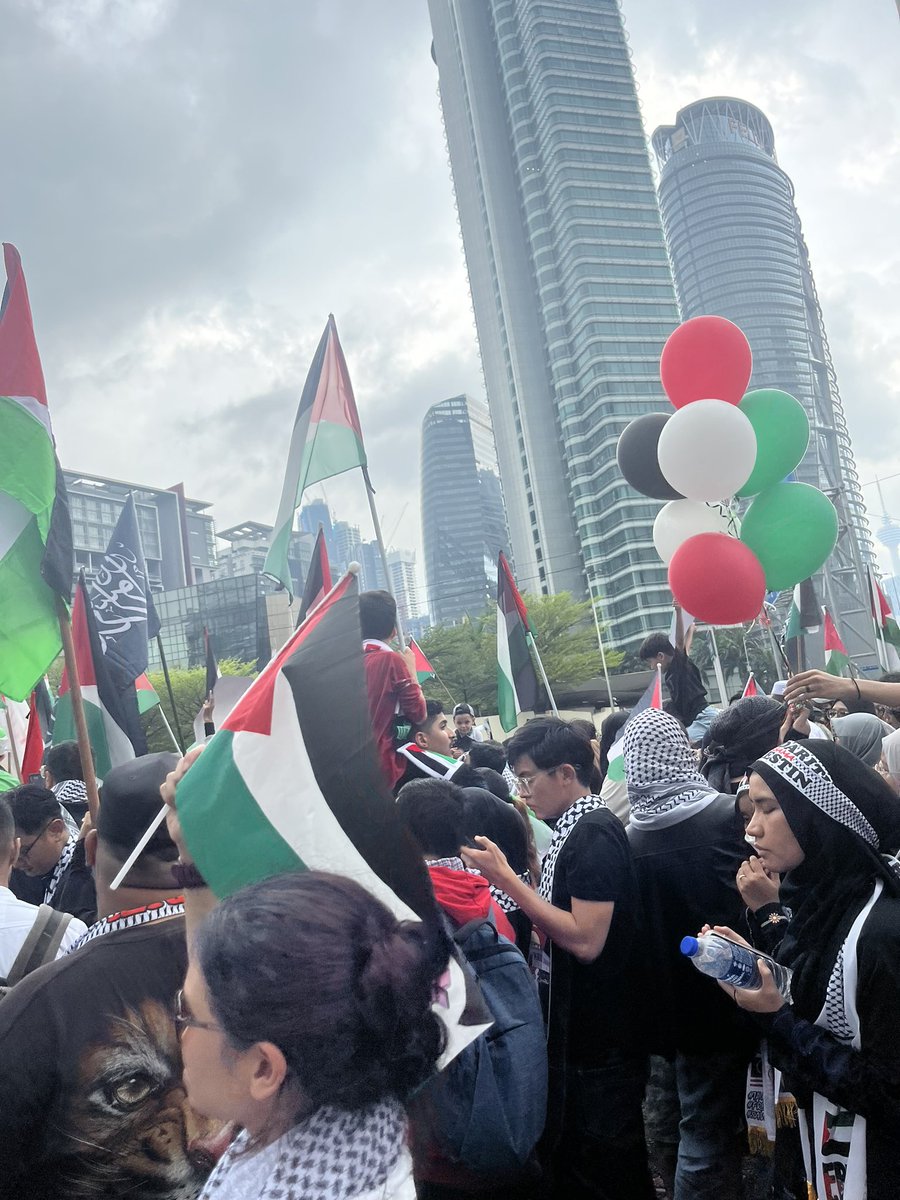ButAChickenWang's tweet photo. #FreePalestine #IStandWithPalestinians https://t.co/3EH5YK7Sz7