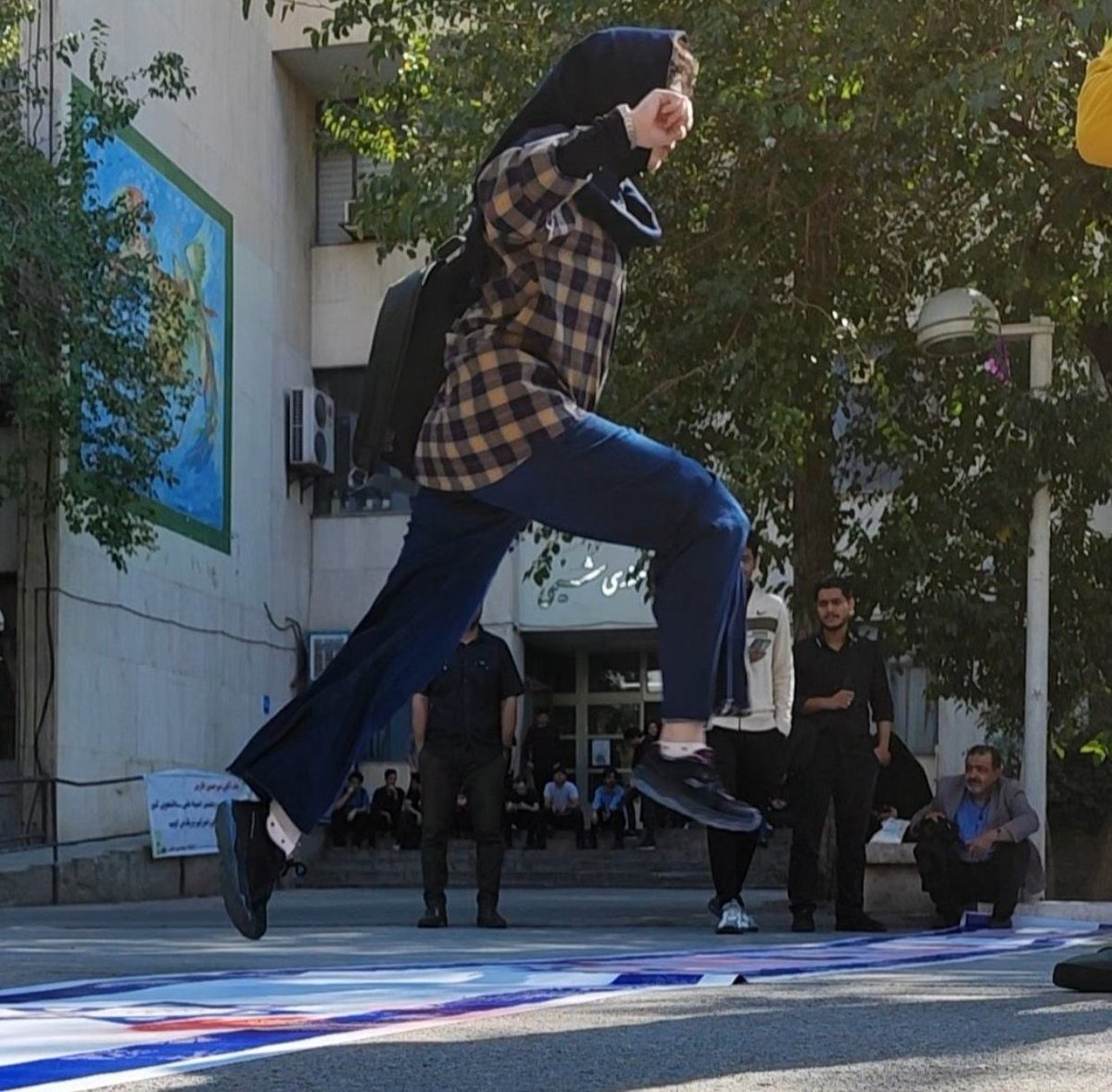 YoungSheldon🇮🇷 tweet media