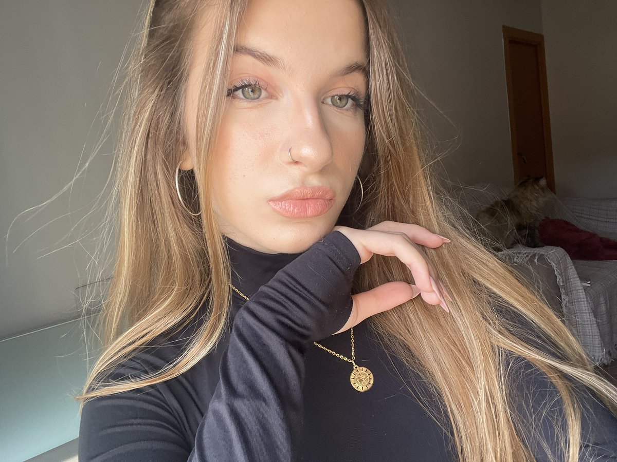 Alicia 🦑 tweet media