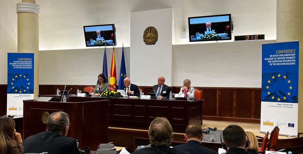 Chair of the Committee of Foreign Affairs, MP <a href="/HyseniKryeziu/">Arbereshe Kryeziu Hyseni</a> participated in the panel on the accession to EU in the time of the geopolitical change at the Conference on Inter-Parliamentary Dialogue to Further Promote the European Integration of the W. Balkans.