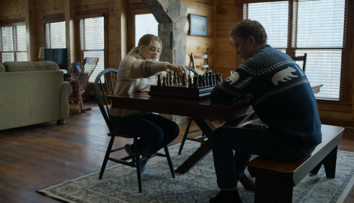 jodrewthinker's tweet photo. chess and pizza is their thing 🥹 #theotherzoey https://t.co/L60caXxxmH