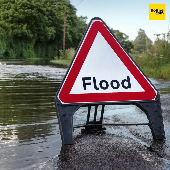 DoHirecom's tweet photo. Always on hand to supply water pumps to site &amp; local companies. Get in touch if you need to hire. Nationwide coverage >>> https://t.co/MTYRTb6rL7 0330 223 6993 team@dohire.com 
#waterpumps #floods #flooding https://t.co/bqRBEqgcLU