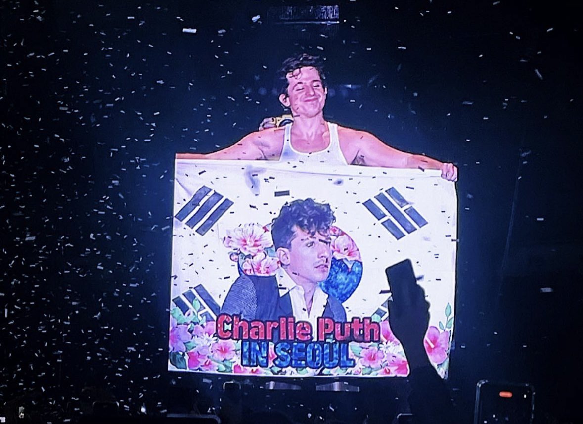 CPuthAccess's tweet photo. 「 “Charlie” Live 」
Image of Charlie Puth on stage at Charlie the Live Experience in Seoul Night 1 via hypobal_ IG story — October 20, 2023 https://t.co/lhaedRjnYT