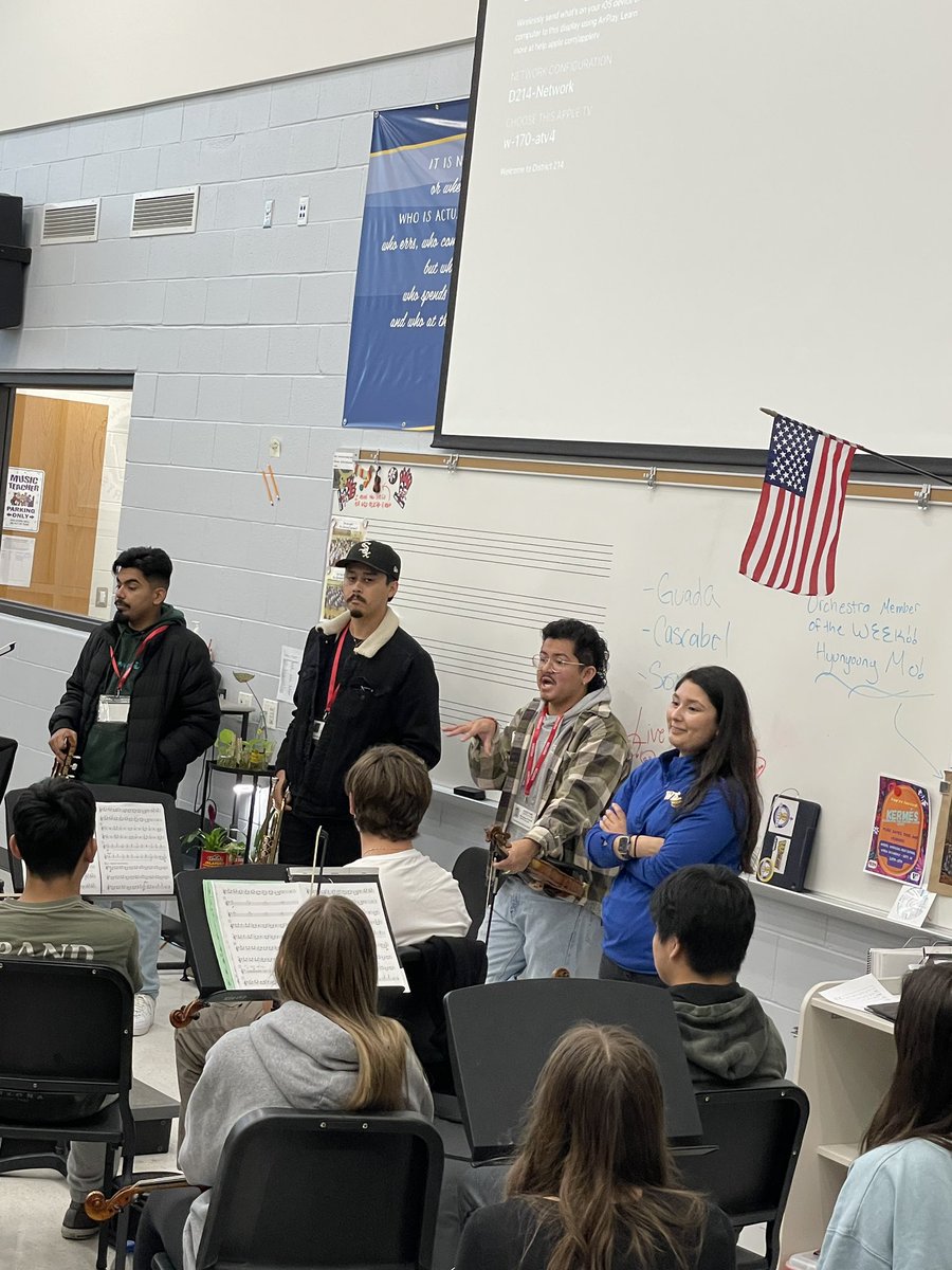 hubbardbradford's tweet image. This collab! Guest composer, two of his wicked talented musician friends, playing along with the @Wheeling_Cats Mariachi, orchestra, band, AND choir. What an experience for our students! Moving and inspirational to witness. #justanotherwednesday #TheWheelingWay #makeitmatter