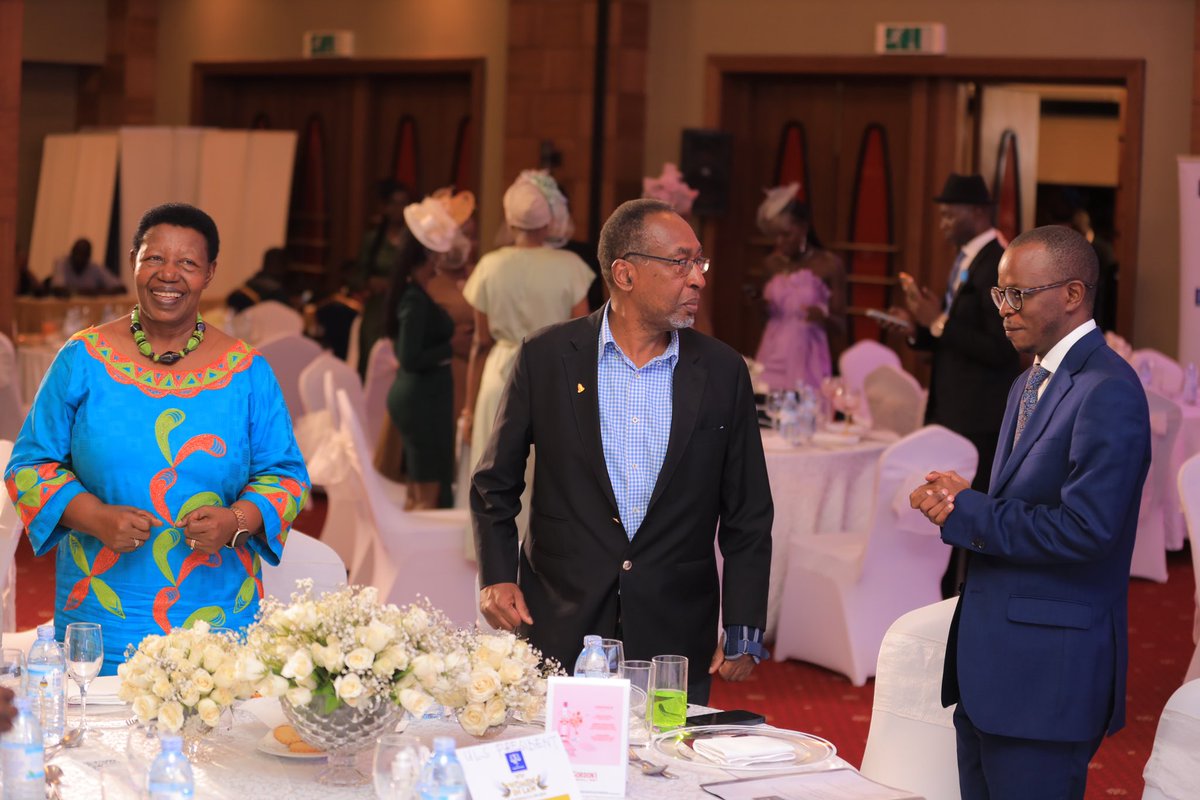 Uganda Law Society tweet media