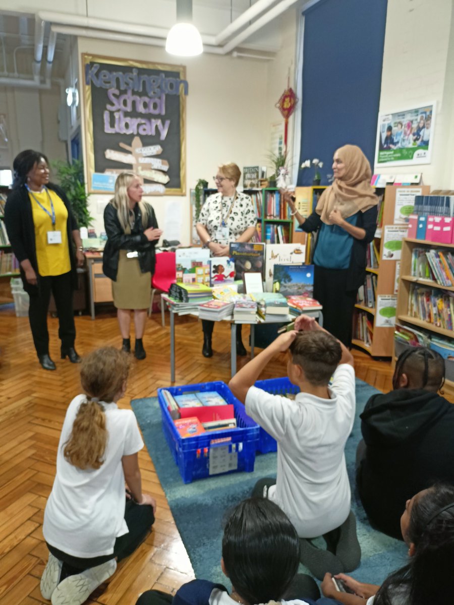 UEL_PEP's tweet photo. Books donated by the PEP team @UEL_News will add to Kensington Primary School's library which aims to foster a love of reading in pupils and pupils' families. https://t.co/IRcOUwey1E