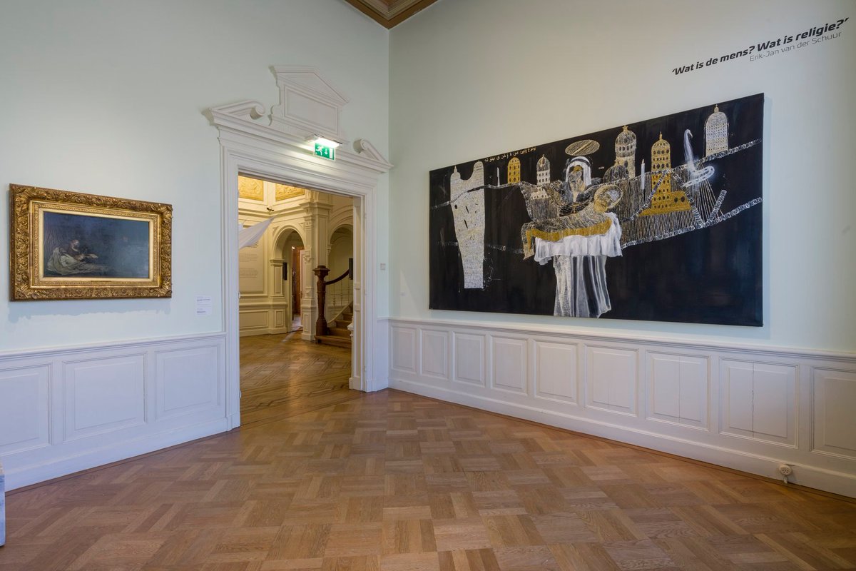 wwwejvdscom's tweet photo. GOD EN ZIJN ZOON olieverf op canvas
Museum Jan Cunen in Oss, ‘Haagse School X Haagse Nieuwe’, 2020, naast een werk
van Matthijs Maris – ‘De terugkeer van de dronken zoon’, 1859.
Foto van Peter Cox

https://t.co/34lONajTTE https://t.co/pQq9Z4P7Ea