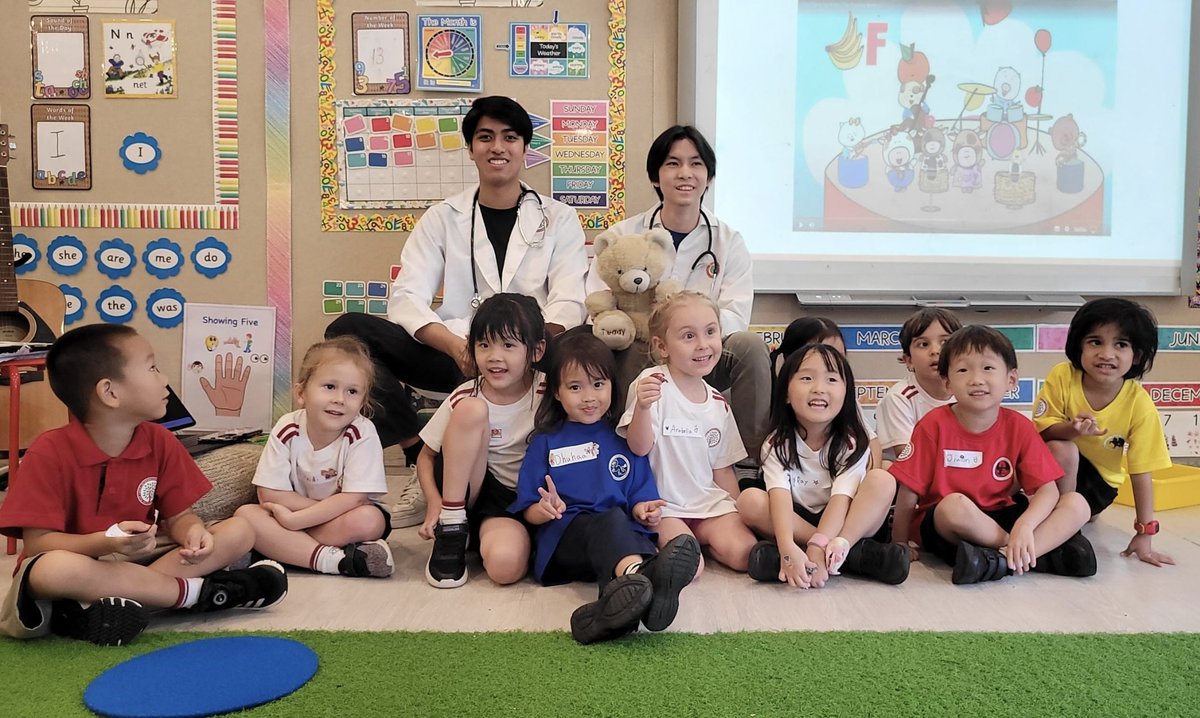 Ms Laura tweet media