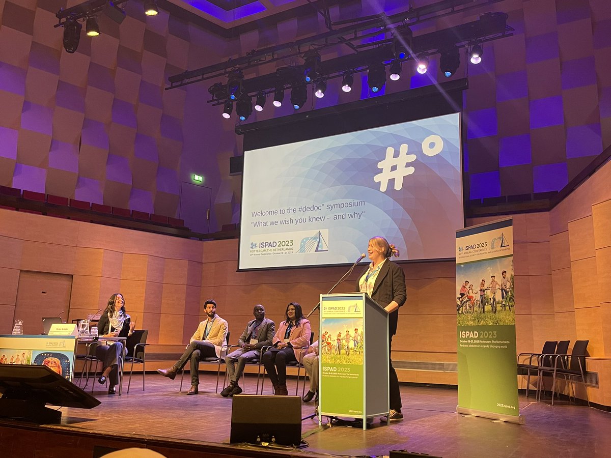 ReeveBexon's tweet image. #dedoc for any HCPs not convinced Peer support will never replace a HCP and does not supply medical advice but supports a pwd to keep the balloon 🎈 in the air.  “We need to understand the rules so we can break them safely” @RenzaS #ispad2023 #diabetes #gbdoc