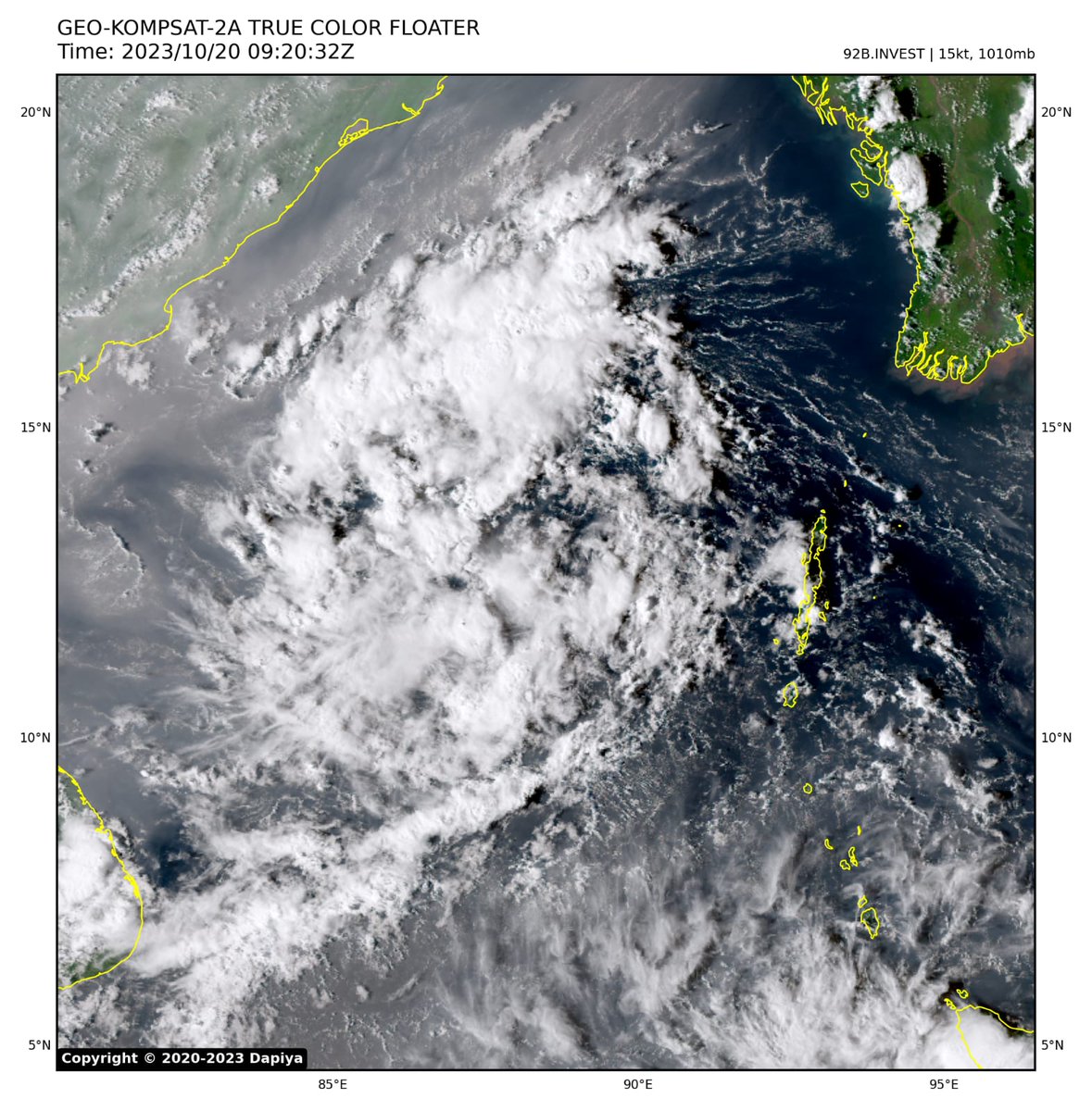 CycloneAnalyser's tweet photo. #TWO
#Depression #ARB03 has formed this morning over the SW Arabian Sea & is expected to intensify further into a Tropical Storm before Striking near #Salalah,#Oman by October 25th.
While Tropical low #92B may become a #Depression while Skirting the East Coast of #India next week https://t.co/z0CXthCjqN