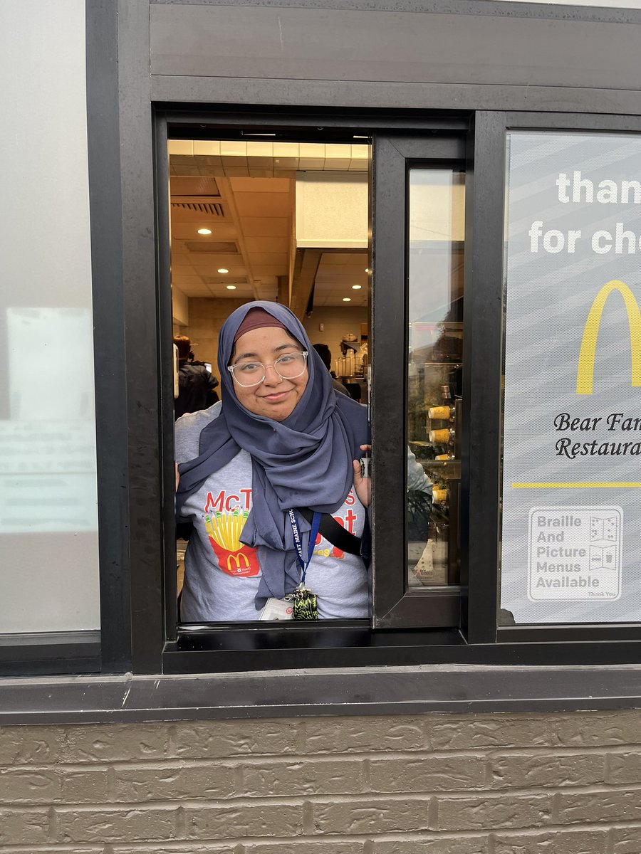 Washington School tweet media