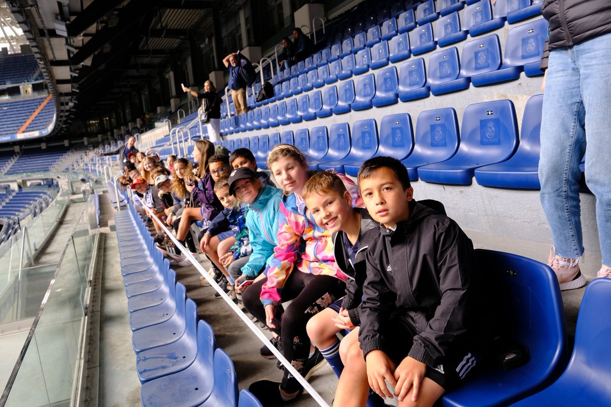 We have made it to Madrid this morning. The Bernabéu is proving a hit (with most). Some of us are looking forward to the zoo. #Segovia2023