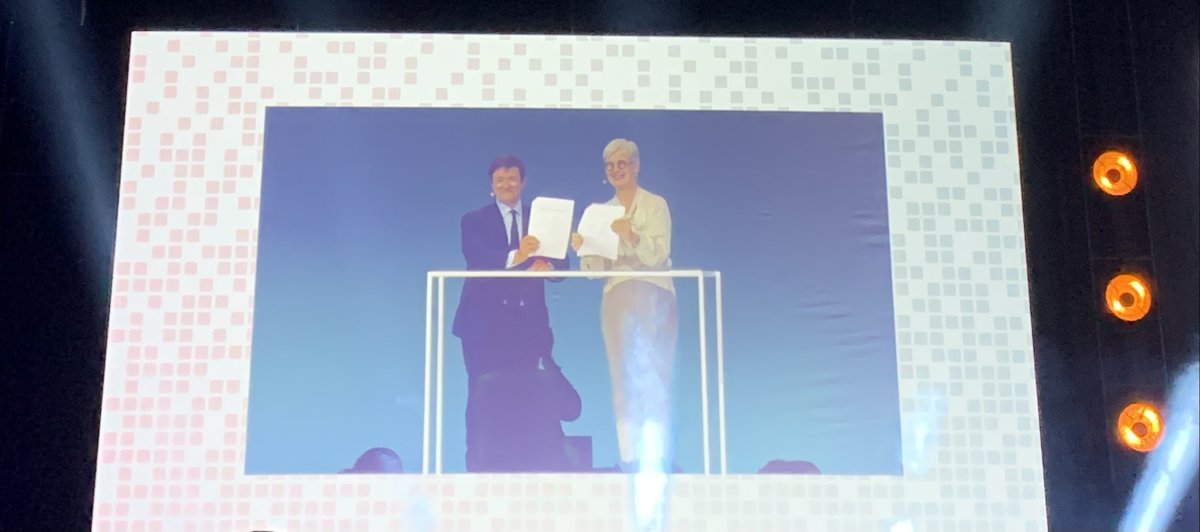 To celebrate 10 years of partnership, ESMO and <a href="/WHO/">World Health Organization (WHO)</a> renewed their commitment to improve together the lives of patients with cancer around the world.
#ESMO23