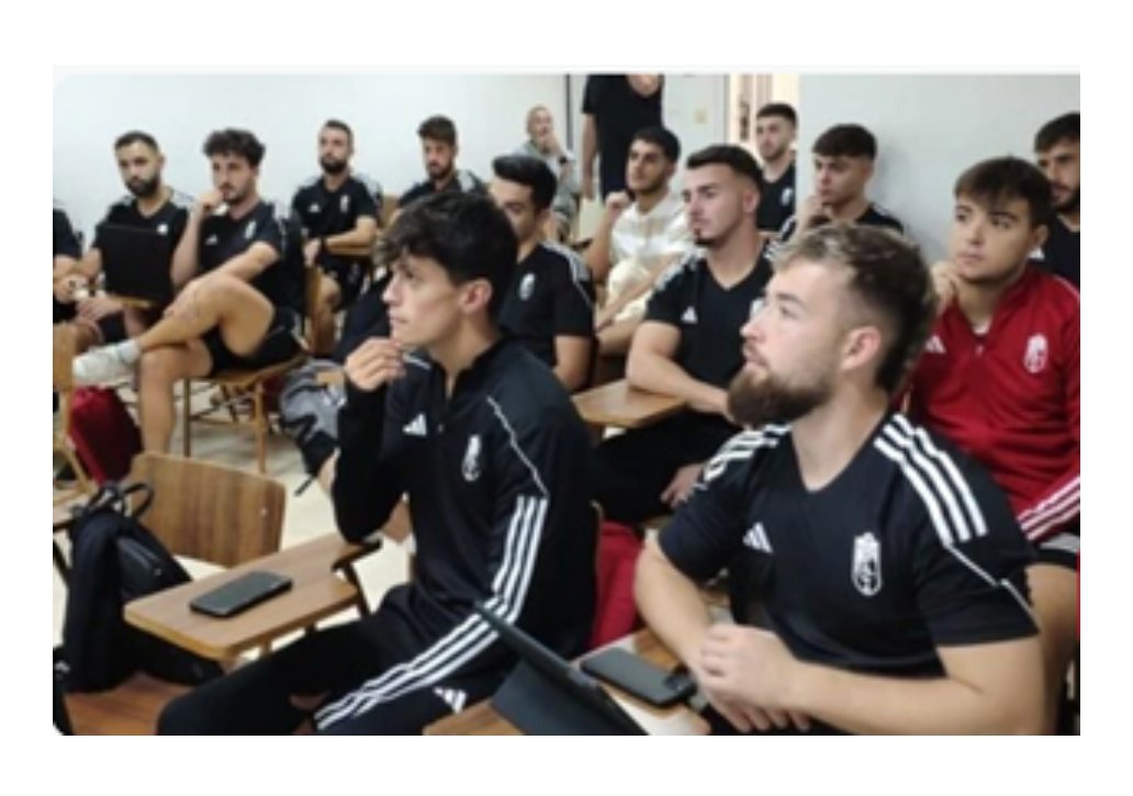 El Granada Club de Fútbol, junto al Departamento de Educación Física y Deportiva de la Universidad de Granada, encargados de la formación de entrenadores en las categorías de fútbol base del Club.

granadacf.es/noticias/el-gr…