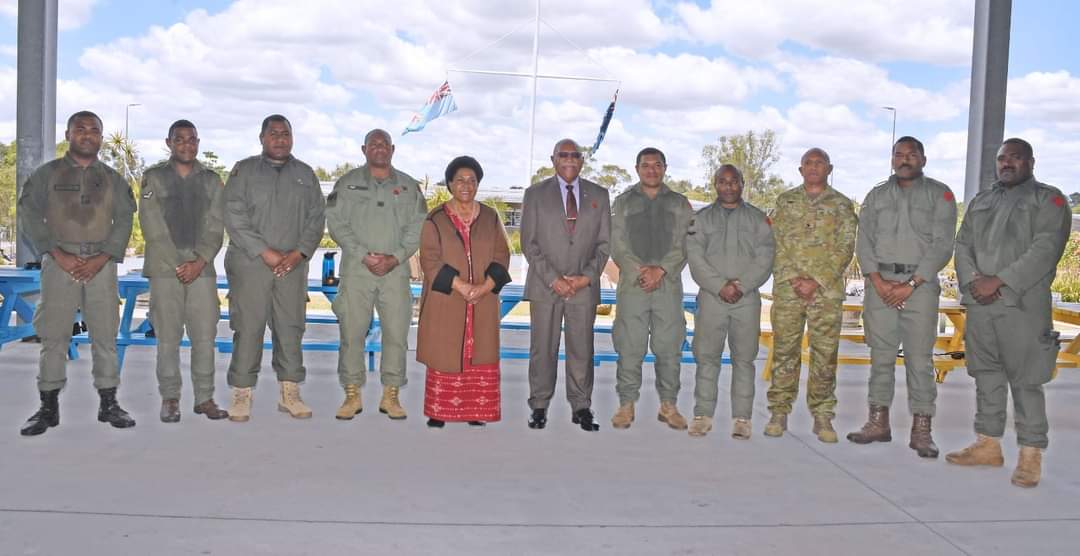 FijiGovernment's tweet image. Prime Minister @slrabuka and his delegation visited the 8th/9th Battalion of the Royal Australian Regiment (8/9 RAR) in #Brisbane this morning where he was briefed on the operations of the motorised infantry battalion. 🇦🇺🇫🇯 #vuvale
#defencesecurity #peacekeeping