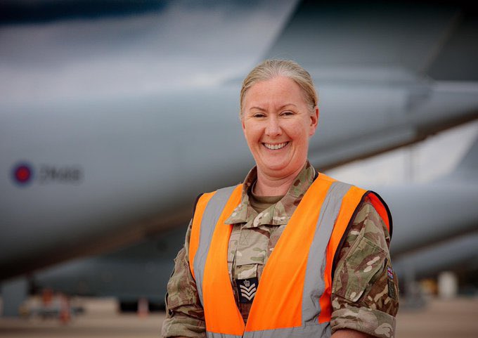 From all of us at UKMAMS and the wider @1AirMobWing we want to say good luck to both our nominees for the @RAFBrizeNorton BRAVOS tonight: AS1 Evan Lessels FS Jennifer McDowell #SwiftToMove