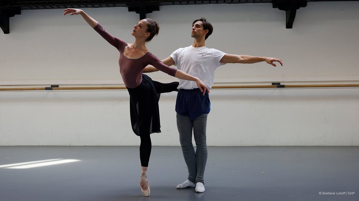 BalletOParis's tweet photo. #EnSol #IntheNight #TheConcert
Les répétitions du programme de ballets de Jerome Robbins continuent en attendant la Première...🩰
Dès le 24 octobre au Palais Garnier : https://t.co/yLJTMU7ZLT https://t.co/5Vo55KHDak