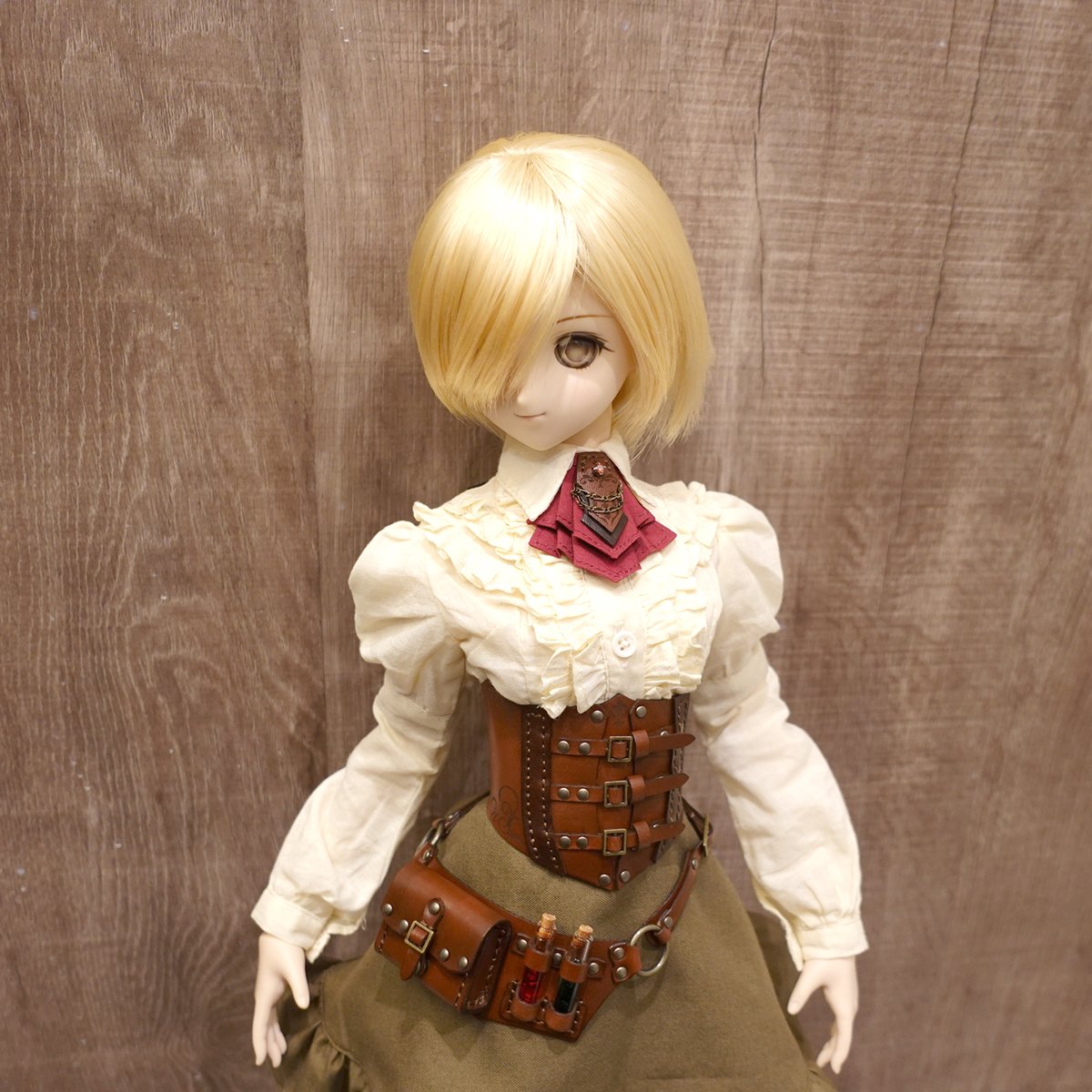 leather_luke's tweet photo. Leather doll outfits and accessories for sale
#doll
#dolfiedream
#dolloutfit
#fantasy
#steampunk https://t.co/52zm1Xm2S8