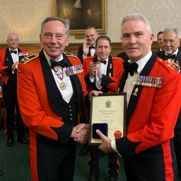 sean_f_scullion's tweet photo. What an amazing evening that was! Received an award from the #ChiefRoyalEngineer, had an amazing dinner, got to meet @realsirtomjones & #joolsholland as well as catch up with @almurray of course! #ContinuingtheFight #Sappers @RE_Hist_Society @WeHaveWaysPod #friday #grateful https://t.co/MkheYXhNv4