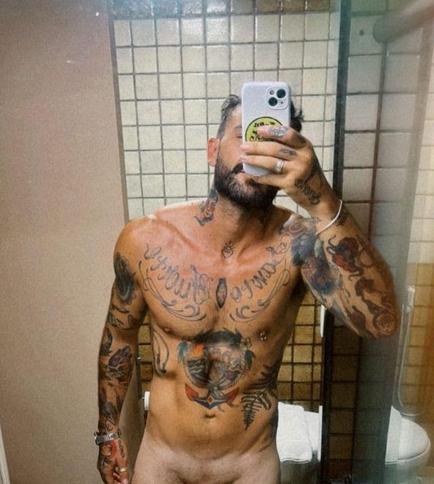 Bom dia! Clique para ver essa foto inteira 🔞🥵👇🏼 https://t.co/OicKu9wmUN https://t.co/d9V7dyELO2