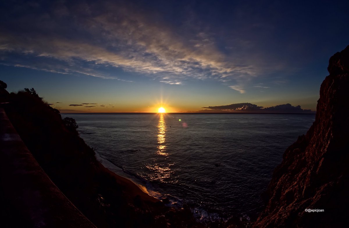 epicjoan1's tweet photo. Avui és el #diamundialdelpaissatge #landscapeday #LandscapePhotography @esolympus @OMSYSTEMcameras https://t.co/fFW6ZKwnRw