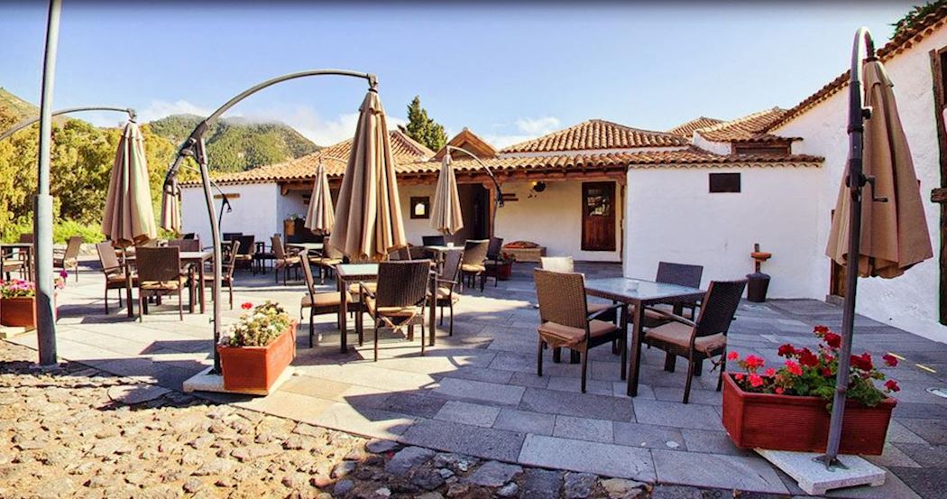 🇬🇧 Still don't have a plan for this weekend? 🤔

🏠 Come to the Casona del Patio and experience a moment of pure relaxation in Santiago del Teide.

#TurismoSDT #SaludablePorNaturaleza
#DiferentePorNaturaleza #SantiagodelTeide