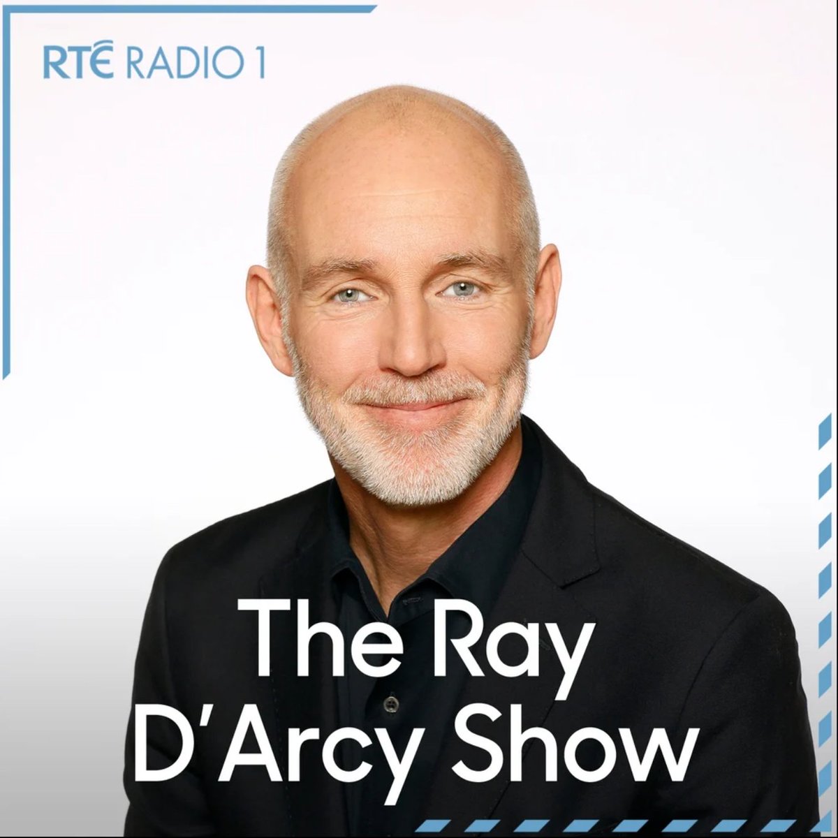 I'm joining Ray D'Arcy @RadioRayRTE on @RTERadio1 at 4pm, tune in and stay for some singing and all the craic! rte.ie/radio/radio1/